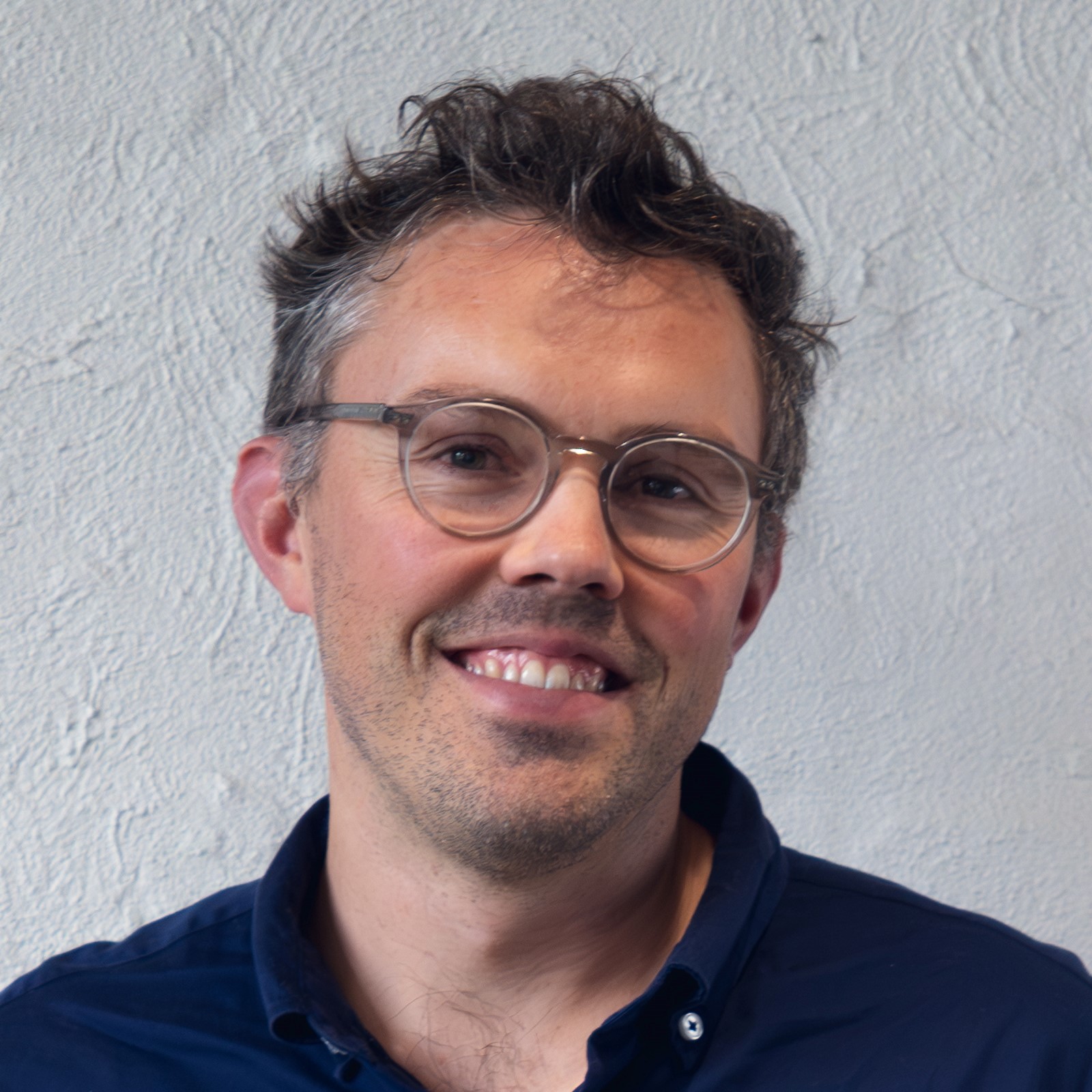 Dr. Tom Lines